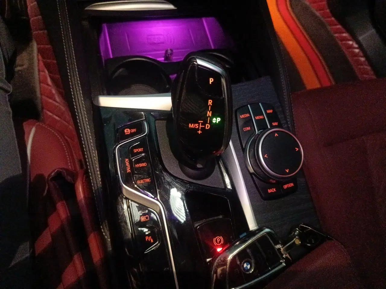 BMW 5 Series New Energy 2022 Second Facelift 535Le Luxury Package — миниатюра 14