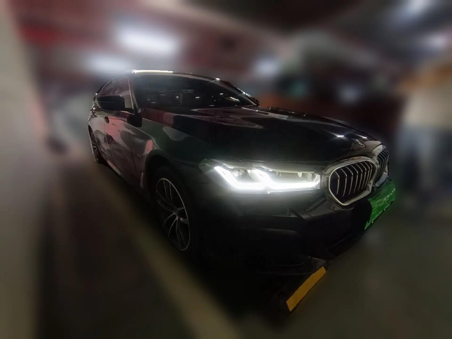 BMW 5 Series New Energy 2022 Second Facelift 535Le Luxury Package — миниатюра 3