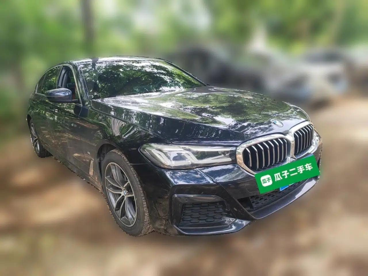 BMW 5 Series 2022 Second Facelift 525Li M Sport Package — миниатюра 3