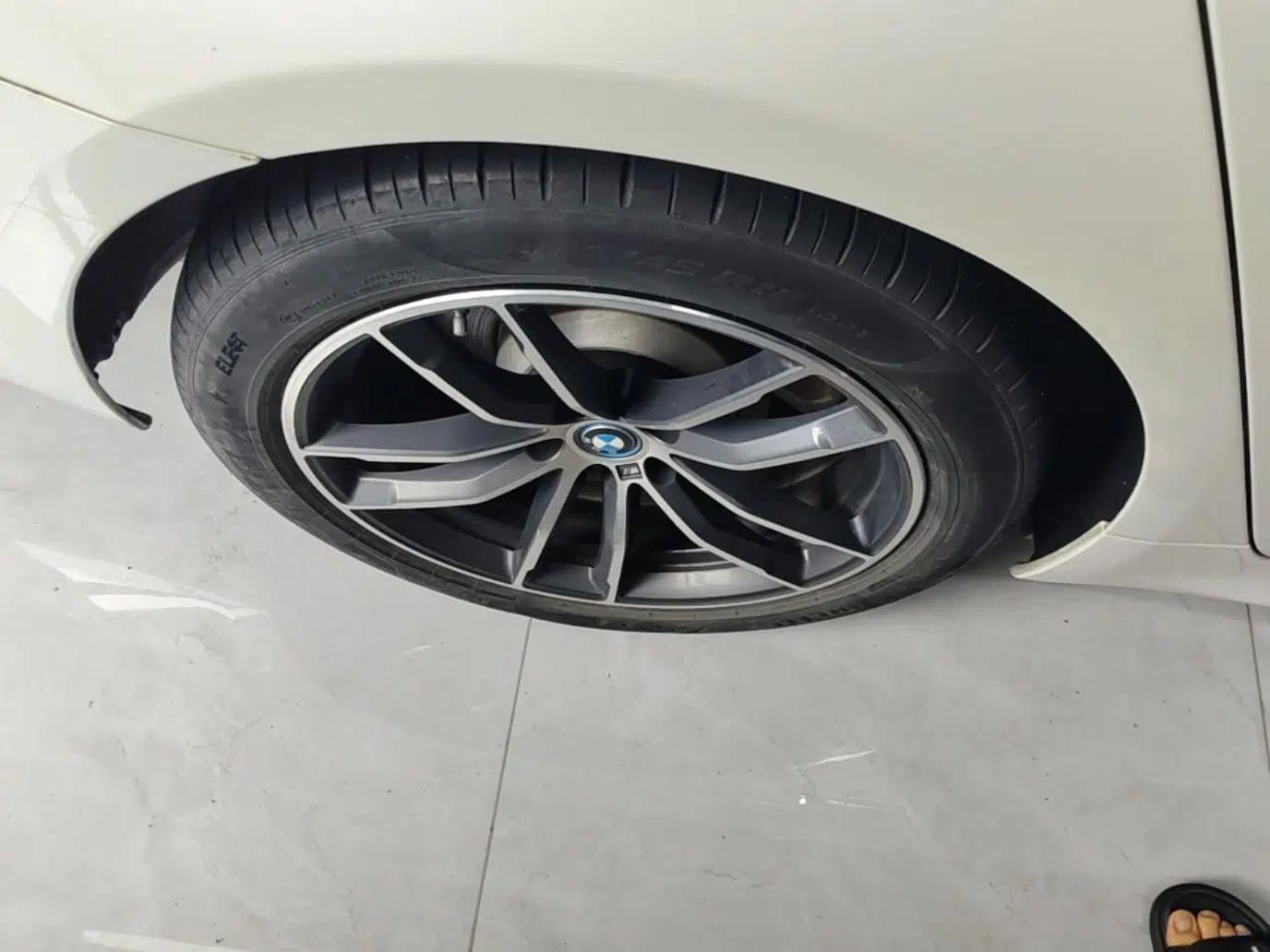 BMW 5 Series New Energy 2022 Restyled 535Le M Sport Package — миниатюра 11