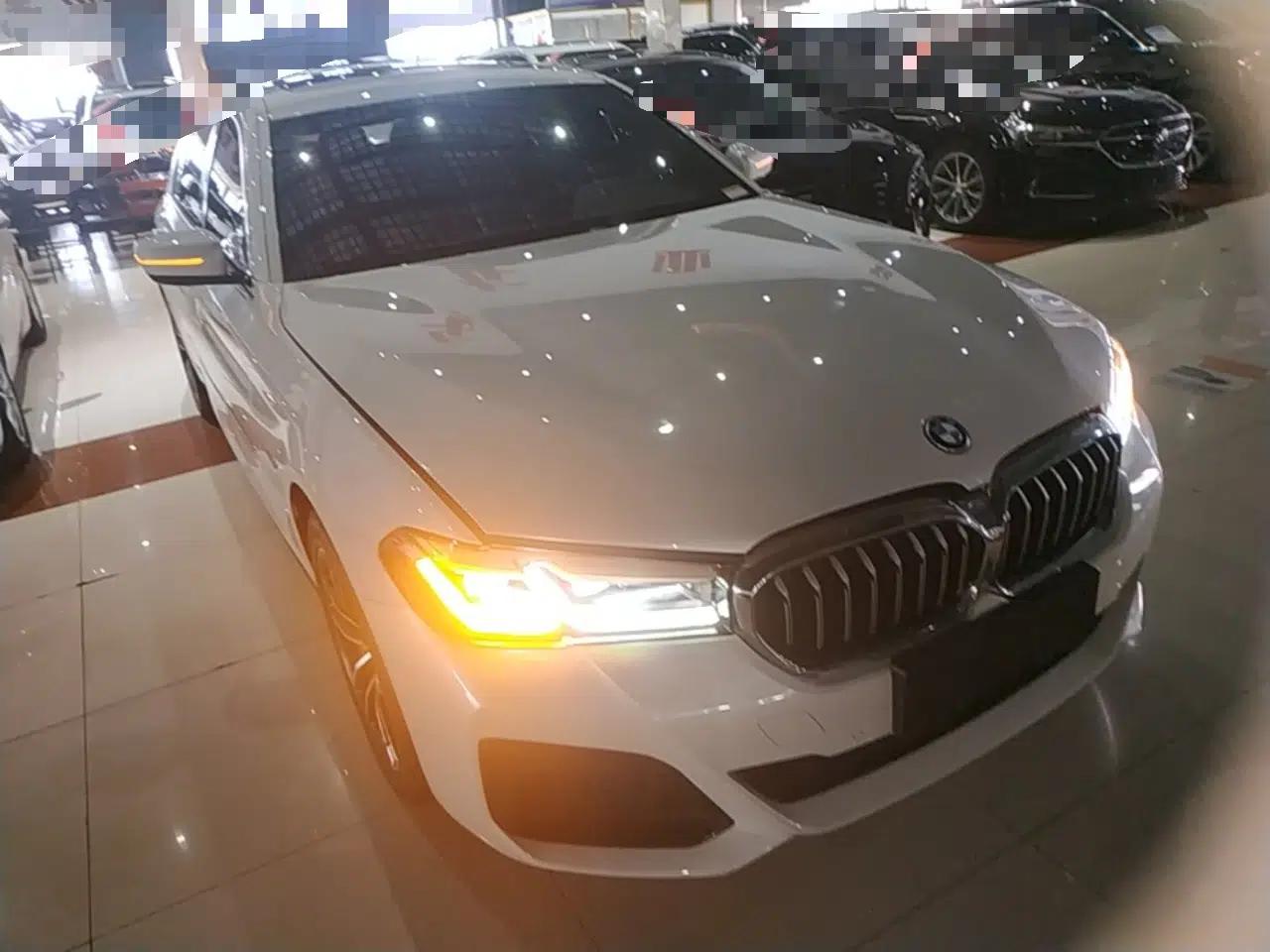 BMW 5 Series New Energy 2022 Restyled 535Le M Sport Package — миниатюра 3