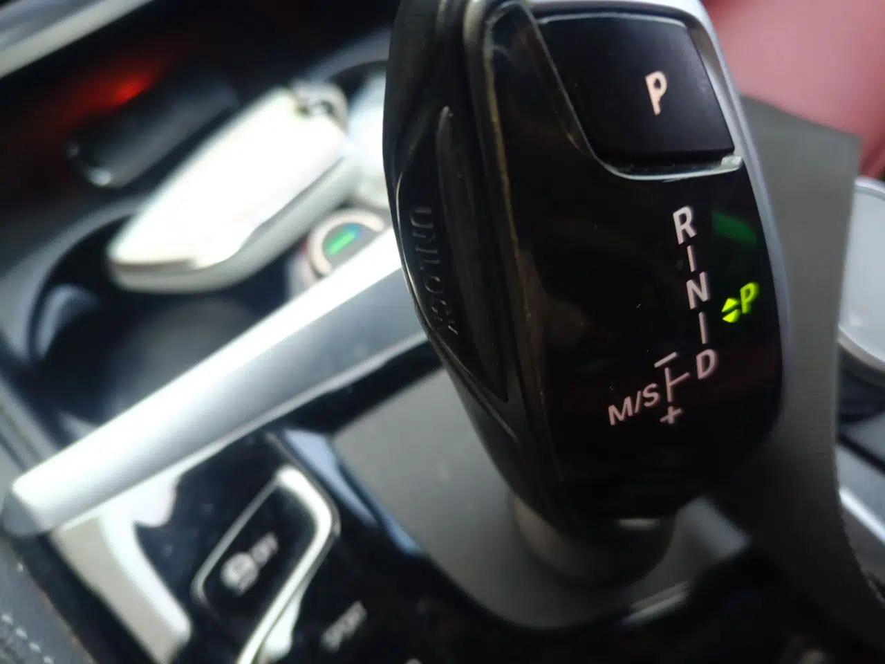 BMW 5 Series New Energy 2021 535Le Pioneer Edition M Sport Package — миниатюра 14