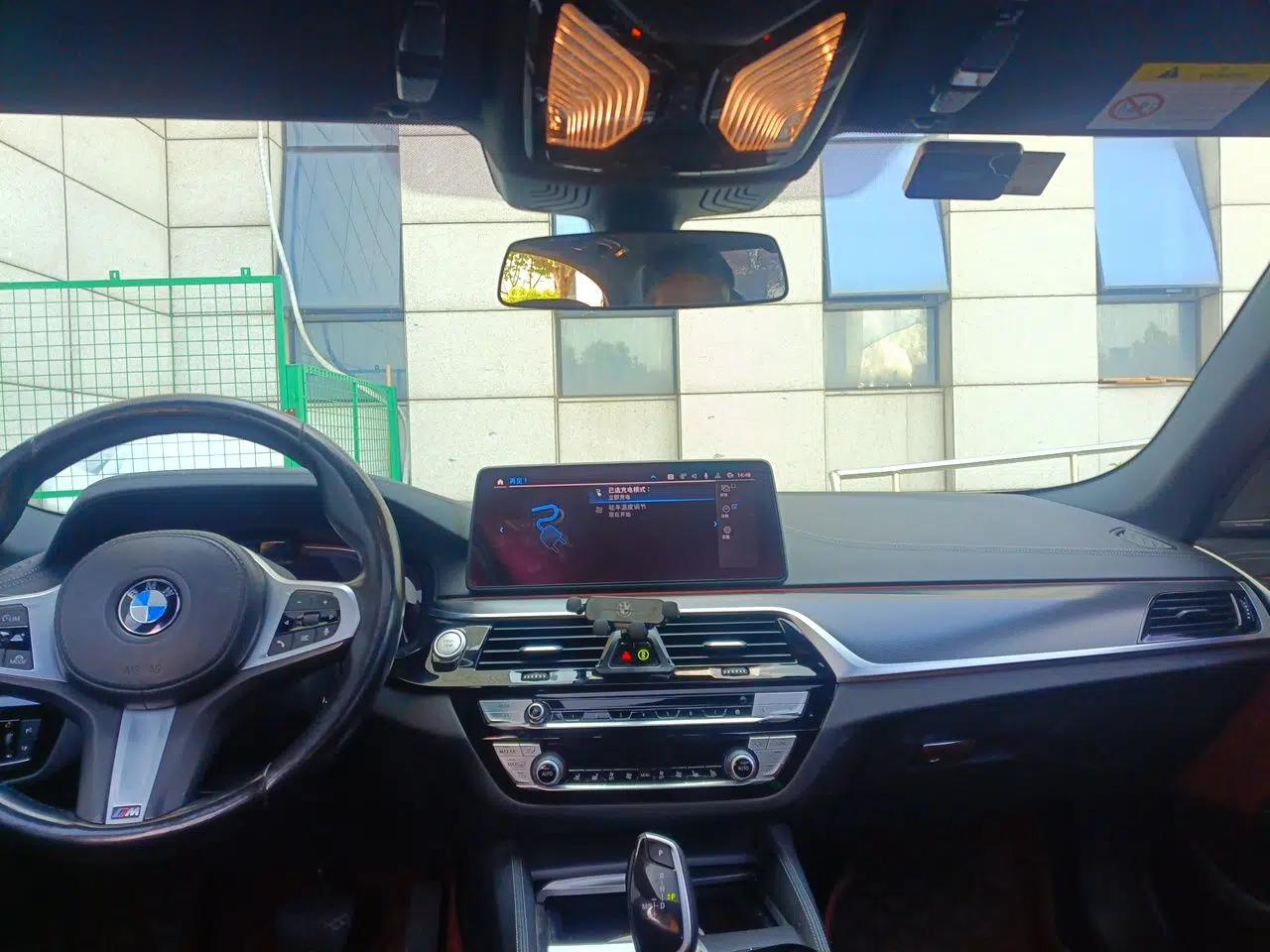 BMW 5 Series New Energy 2021 535Le Pioneer Edition M Sport Package — миниатюра 18