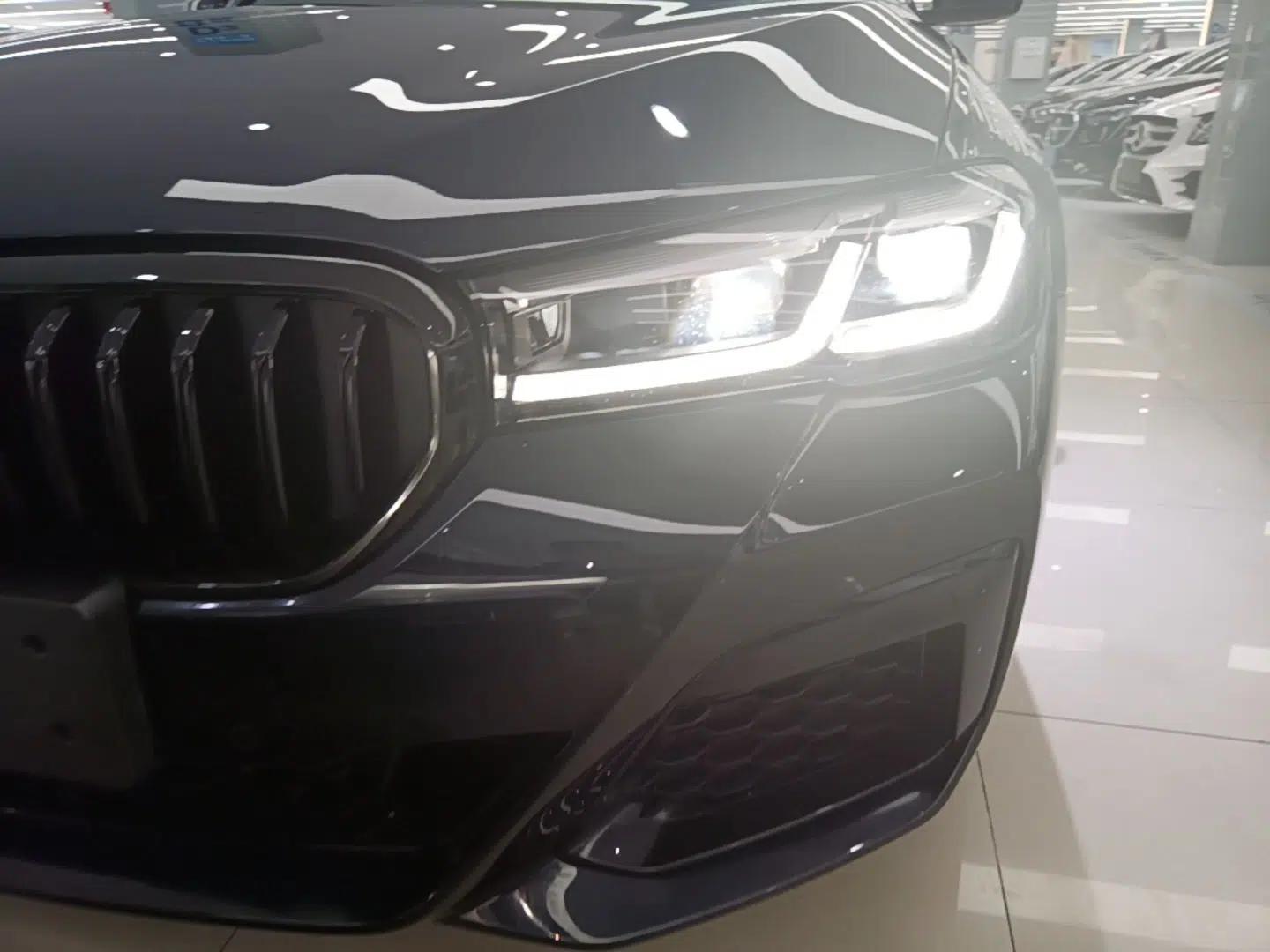 BMW 5 Series New Energy 2022 535Le Pioneer Edition M Sport Package — миниатюра 8