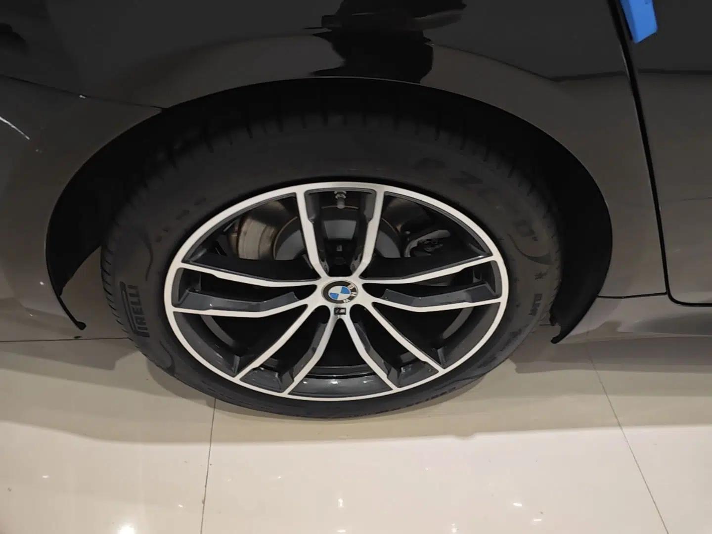 BMW 5 Series New Energy 2021 535Le Pioneer Edition M Sport Package — миниатюра 11