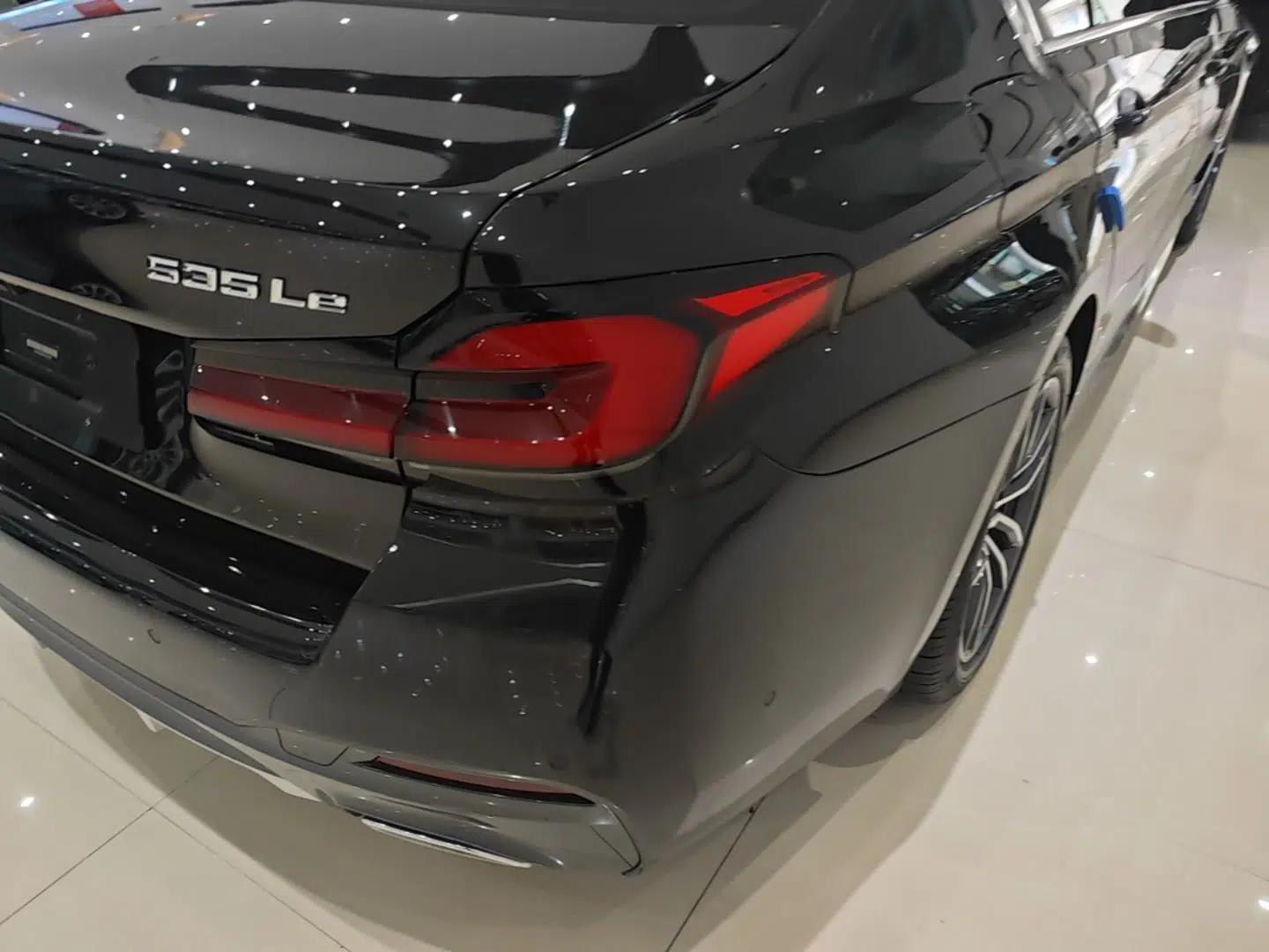 BMW 5 Series New Energy 2021 535Le Pioneer Edition M Sport Package — миниатюра 14