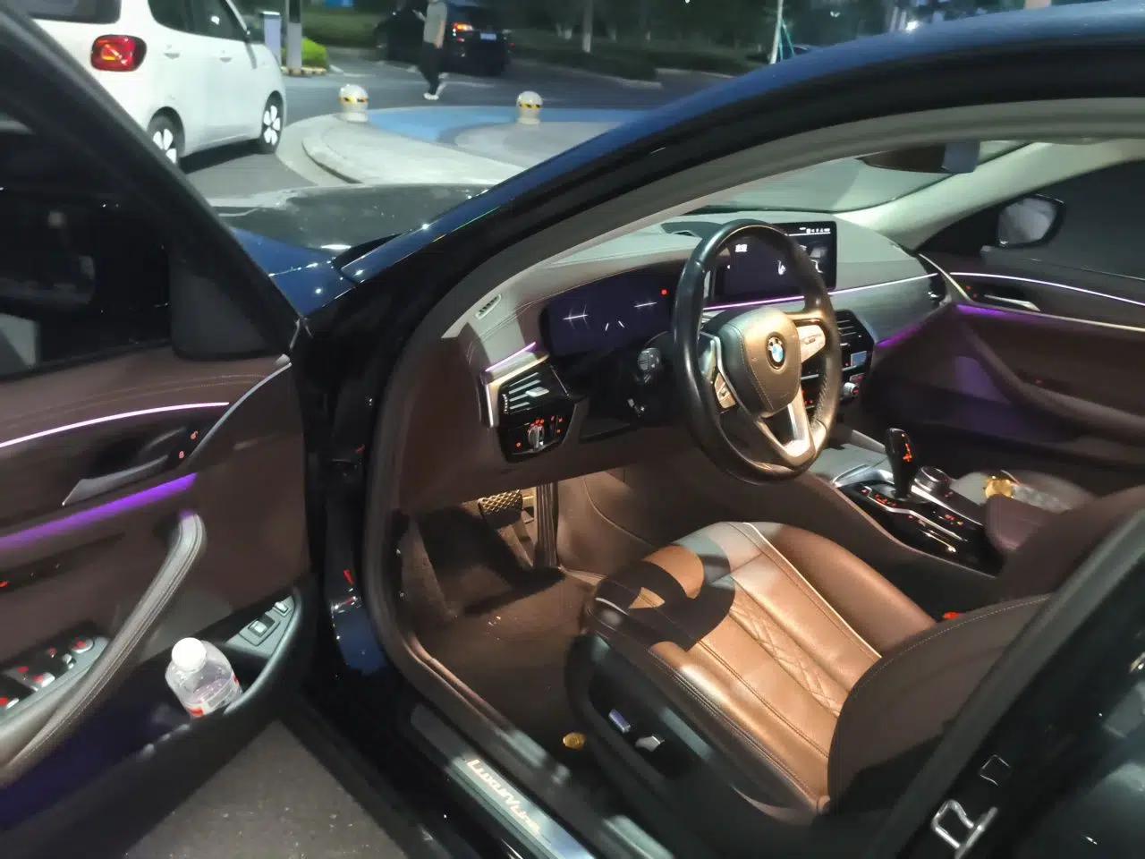 BMW 5 Series New Energy 2021 535Le Luxury Package — миниатюра 16