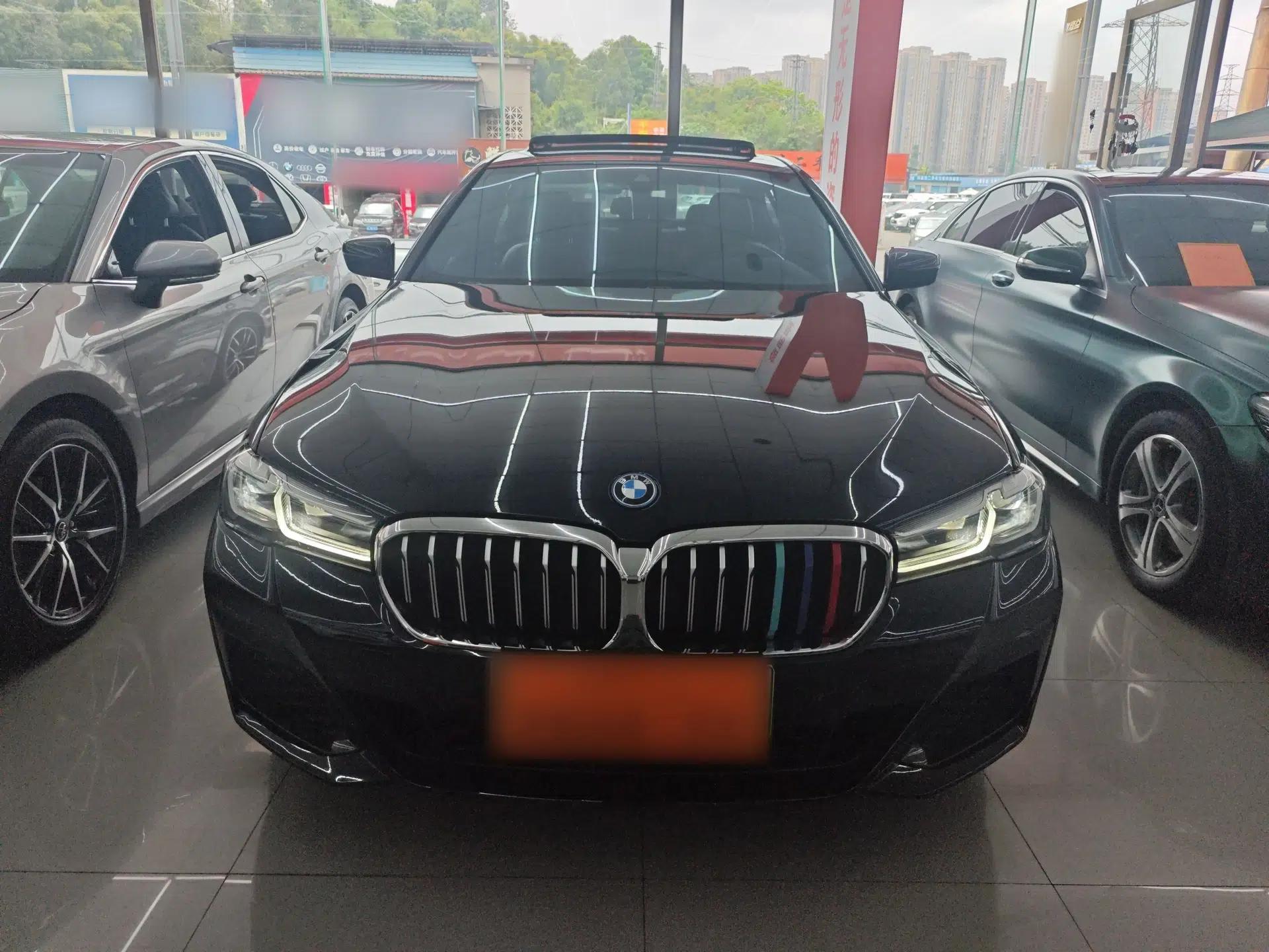 BMW 5 Series New Energy 2021 535Le Pioneer Edition M Sport Package — миниатюра 2