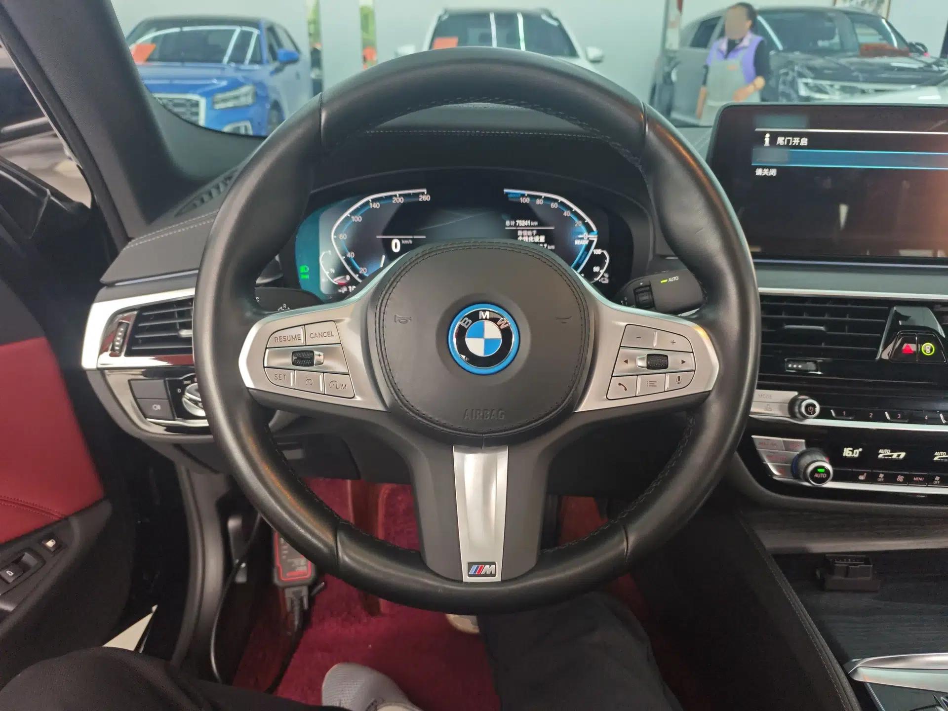 BMW 5 Series New Energy 2021 535Le Pioneer Edition M Sport Package — миниатюра 13
