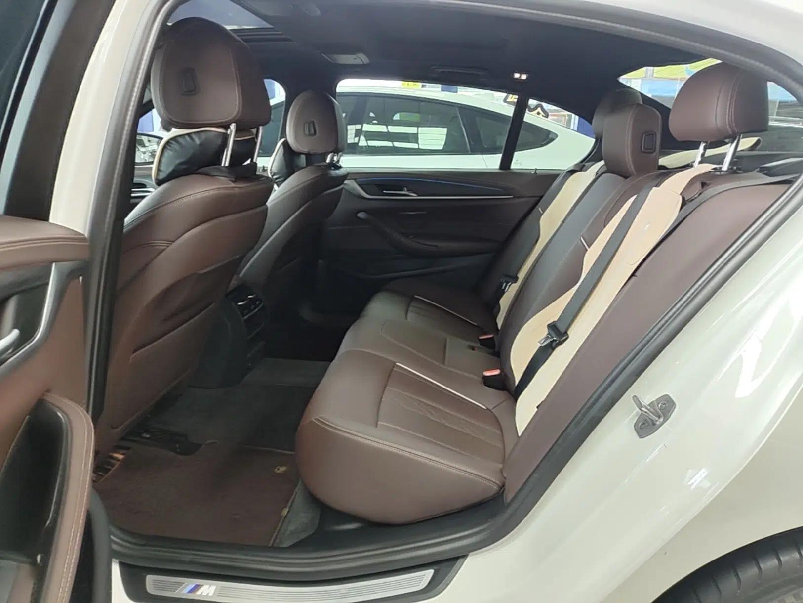 BMW 5 Series New Energy 2022 Restyled 535Le M Sport Package — миниатюра 20