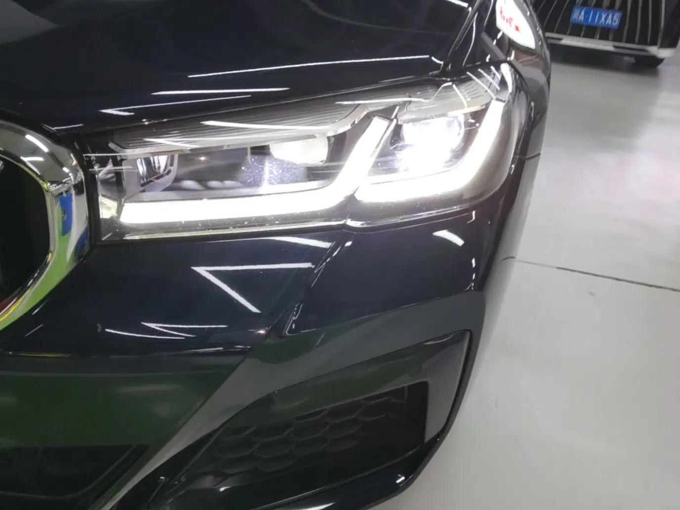 BMW 5 Series New Energy 2022 Restyled 535Le M Sport Package — миниатюра 8
