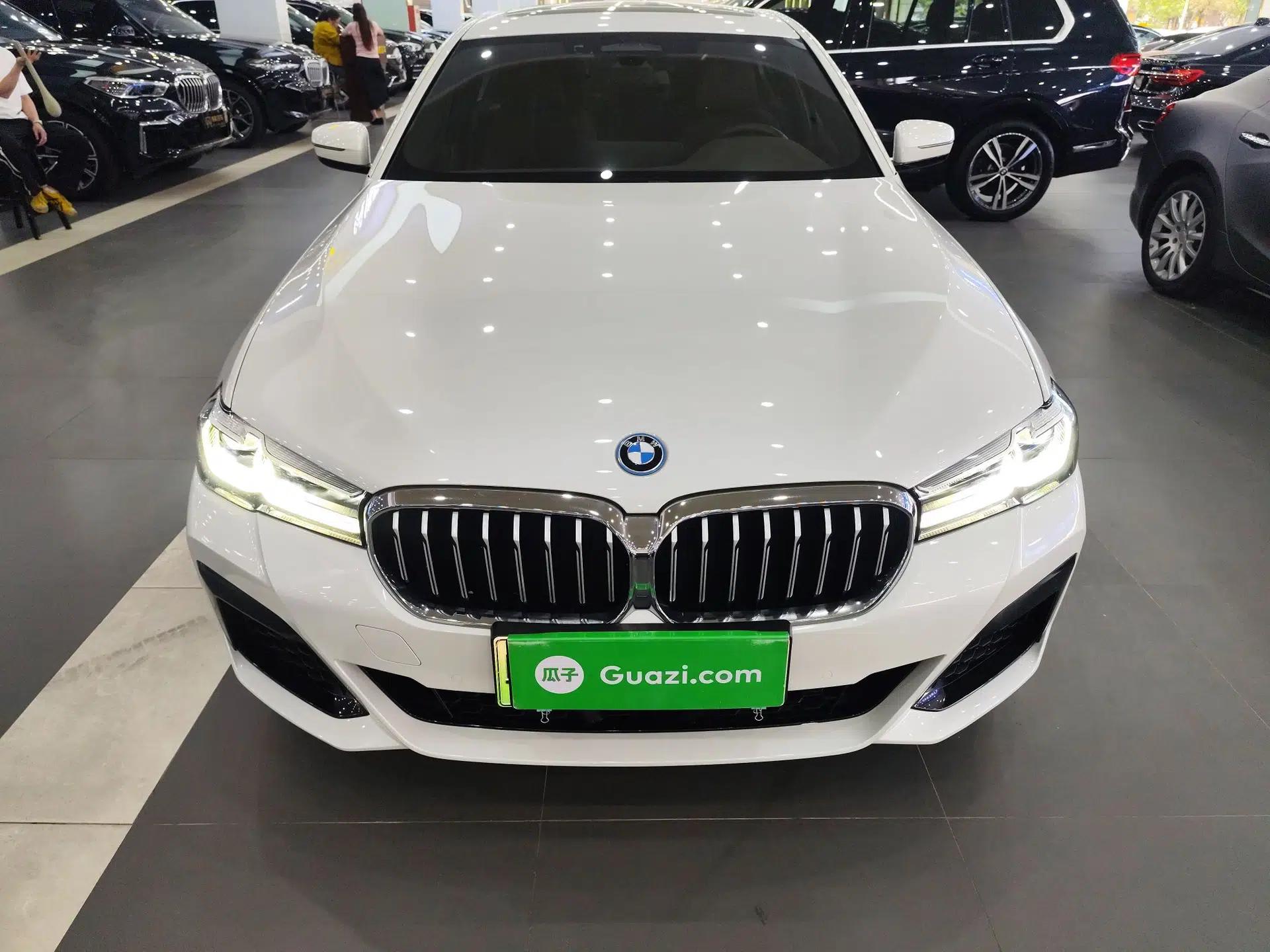 BMW 5 Series New Energy 2022 535Le M Sport Package — миниатюра 2
