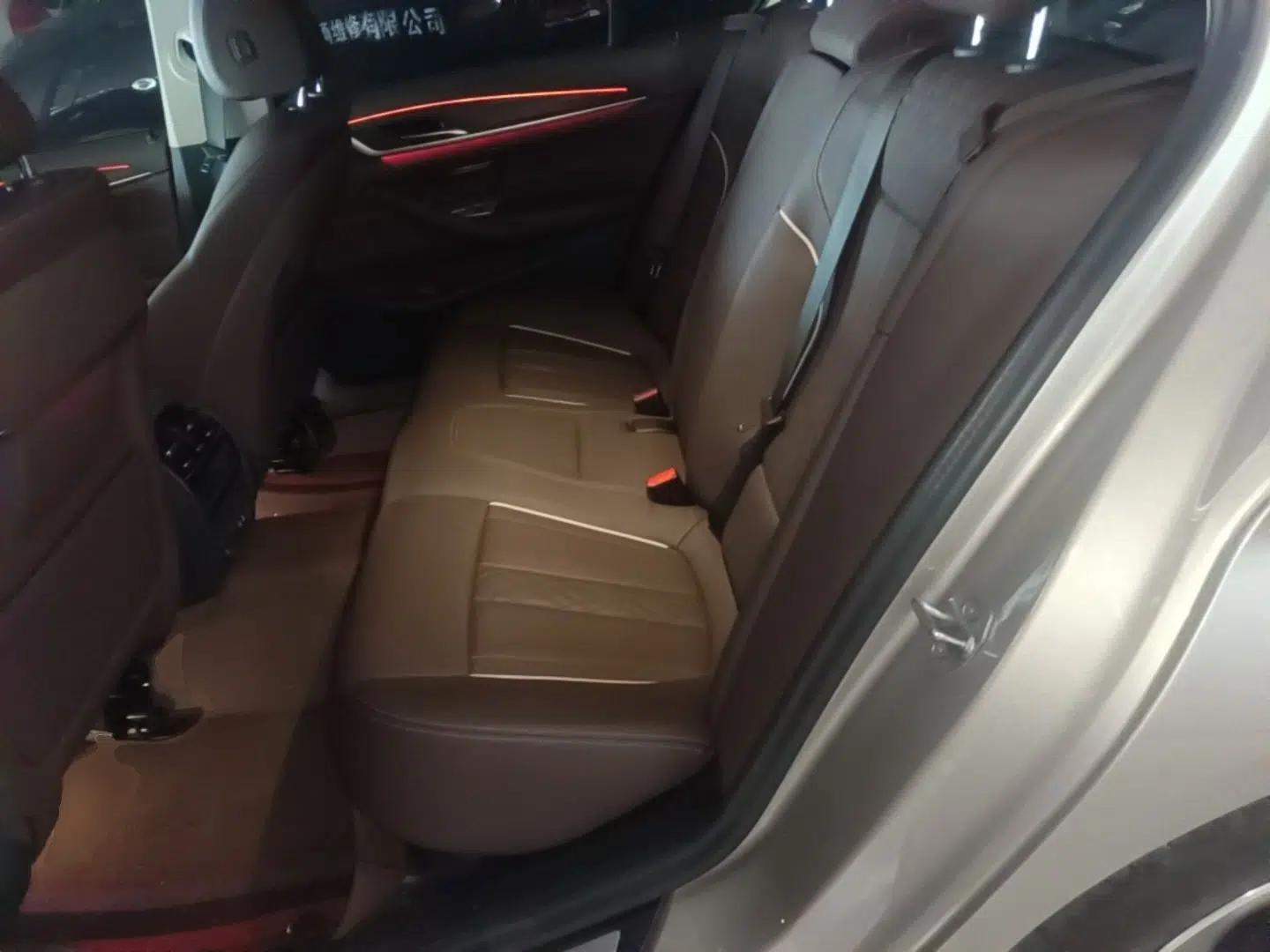 BMW 5 Series New Energy 2022 Second Facelift 535Le Luxury Package — миниатюра 25