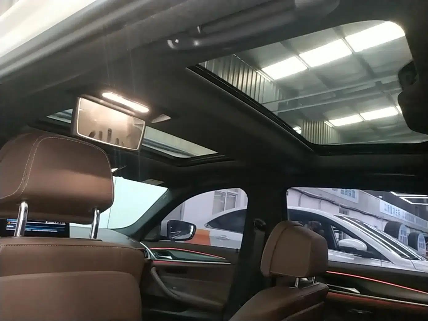 BMW 5 Series New Energy 2021 535Le Pioneer Edition M Sport Package — миниатюра 21