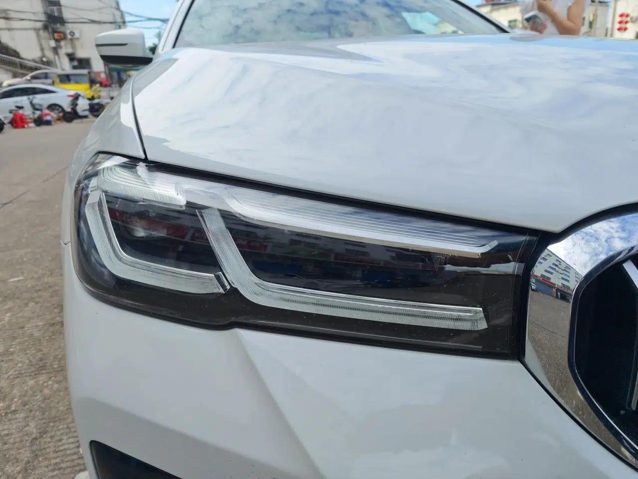 BMW 5 Series New Energy 2021 Restyled 535Le Pioneer Edition M Sport Package — миниатюра 7