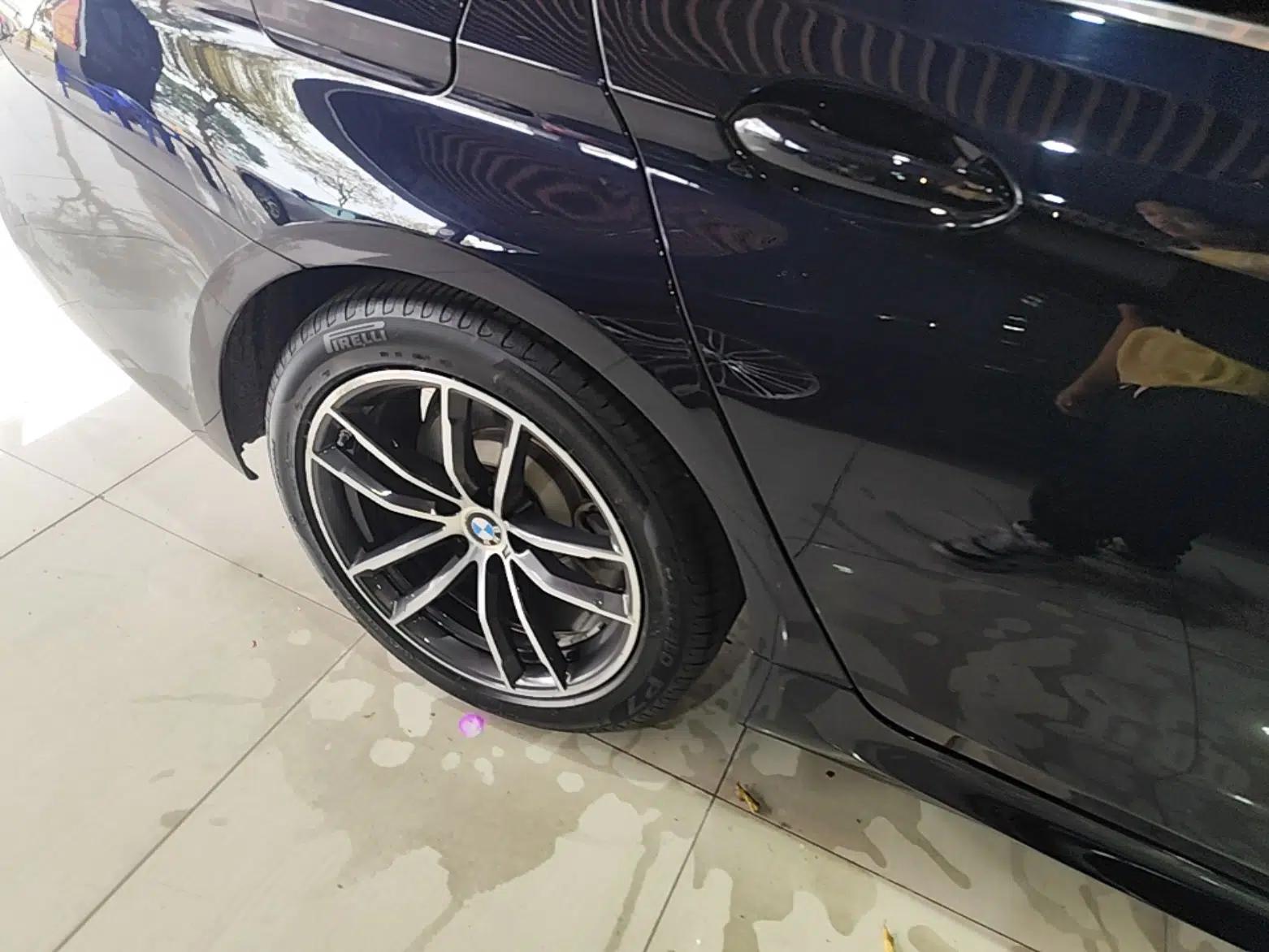BMW 5 Series New Energy 2021 535Le M Sport Package — миниатюра 11