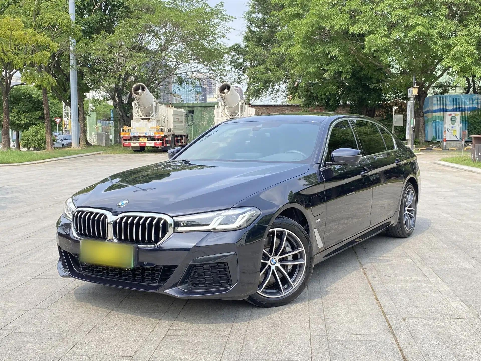 BMW 5 Series New Energy 2021 535Le M Sport Package — миниатюра 12