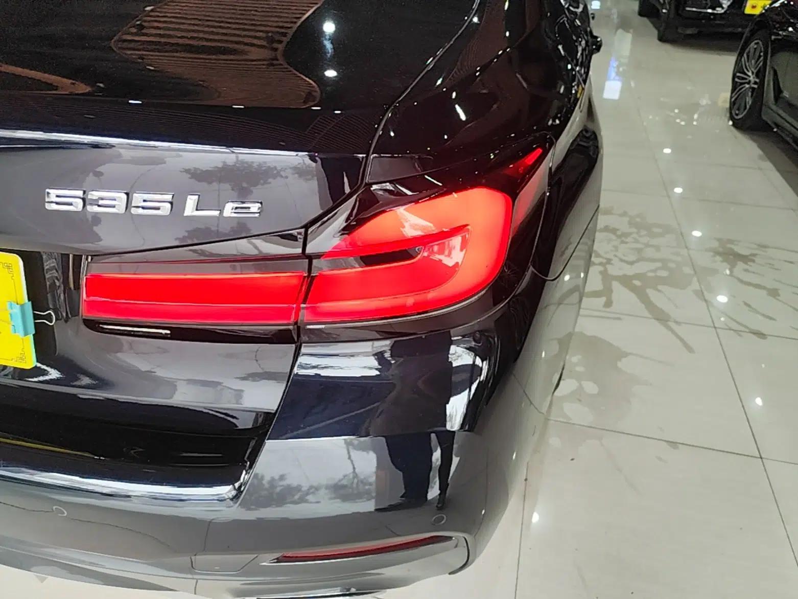 BMW 5 Series New Energy 2021 535Le M Sport Package — миниатюра 9