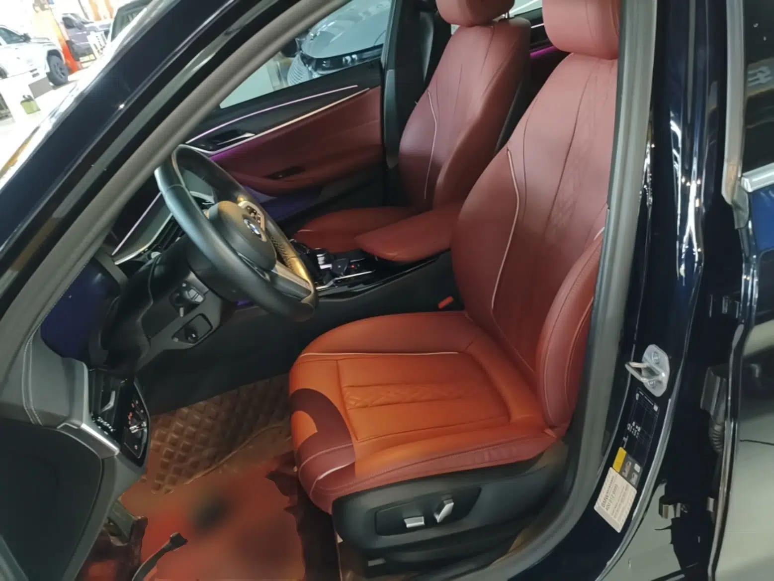 BMW 5 Series New Energy 2022 Restyled 535Le M Sport Package — миниатюра 14