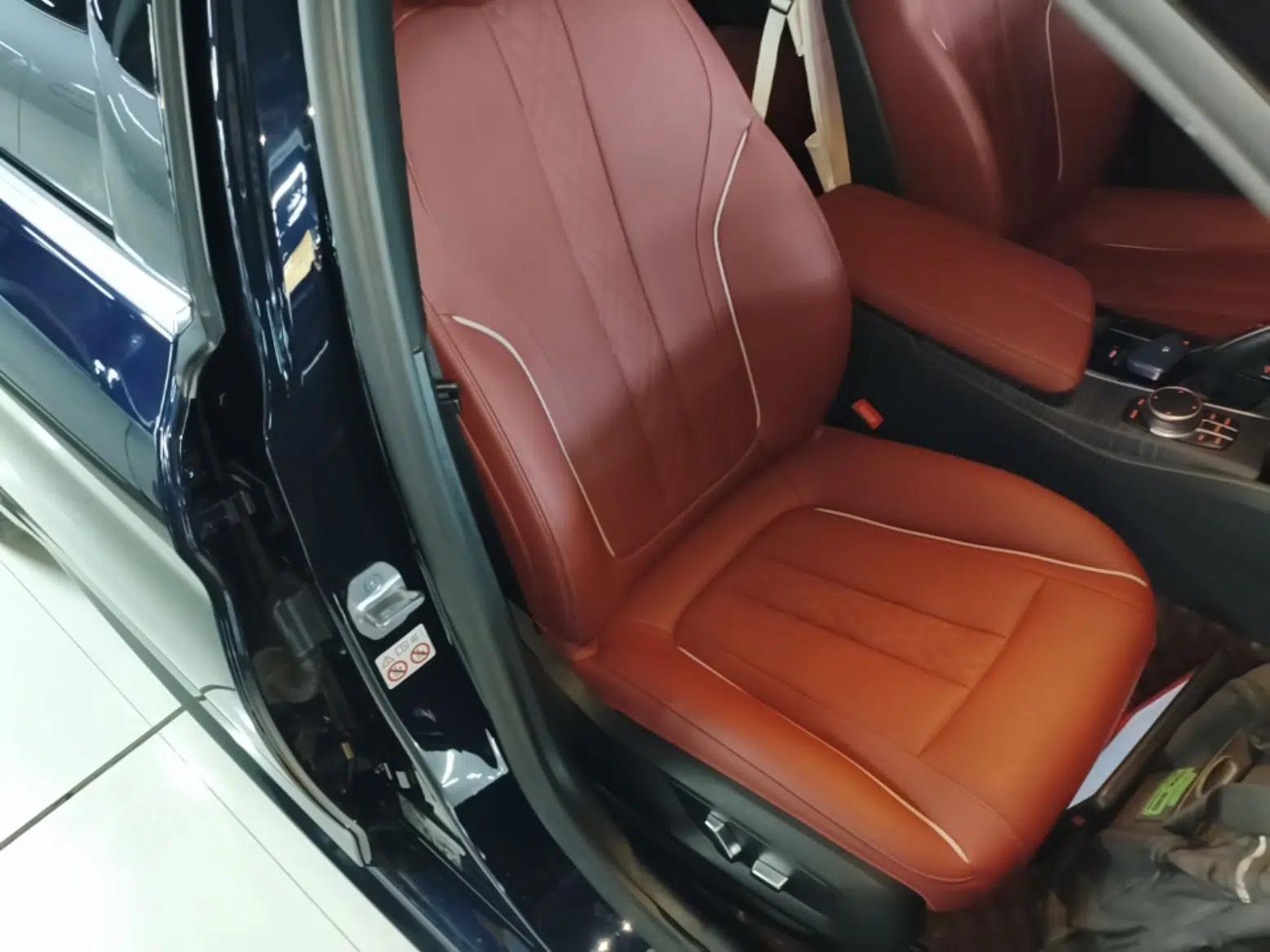 BMW 5 Series New Energy 2022 Restyled 535Le M Sport Package — миниатюра 15