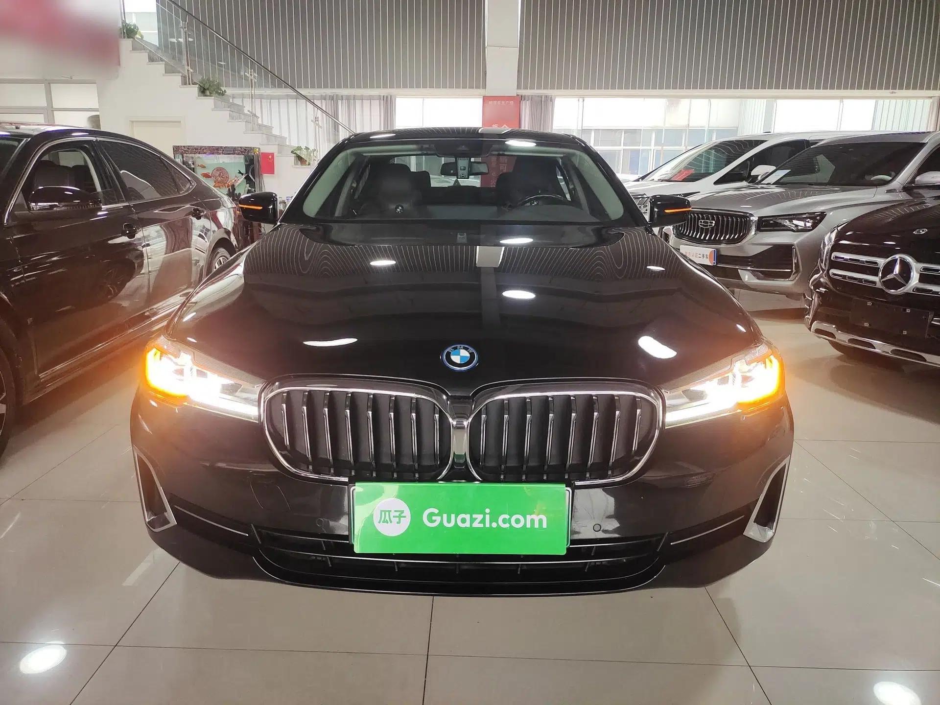 BMW 5 Series New Energy 2022 Updated Version 535Le Luxury Package — миниатюра 2