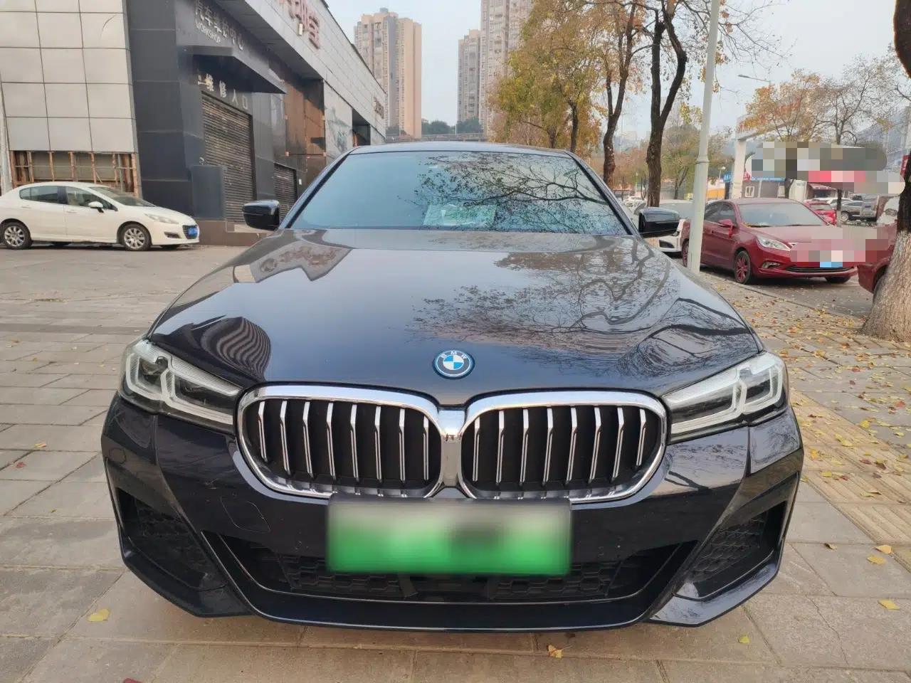 BMW 5 Series New Energy 2022 535Le Pioneer Edition M Sport Package — миниатюра 2
