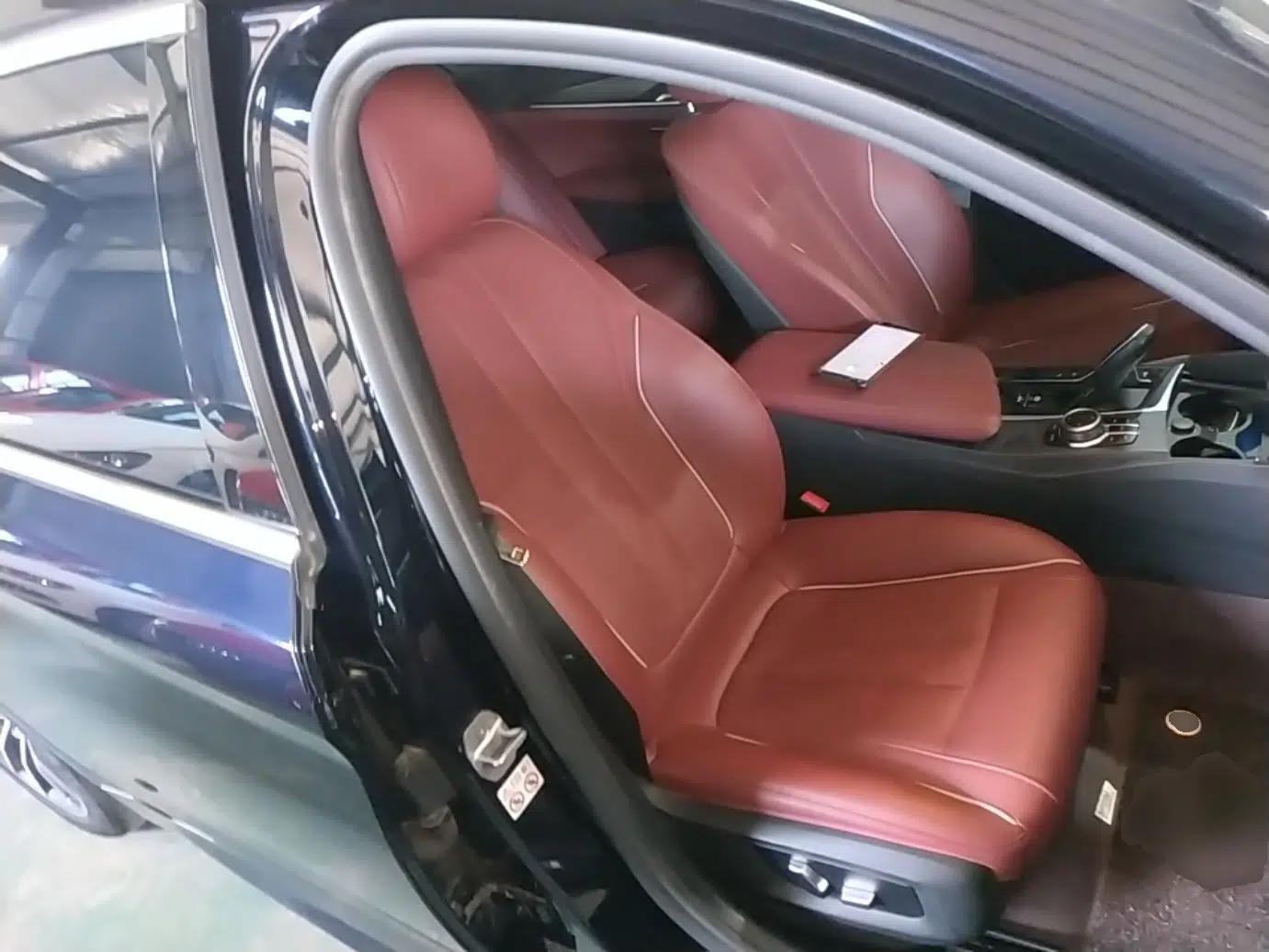 BMW 5 Series New Energy 2022 Restyled 535Le M Sport Package — миниатюра 19