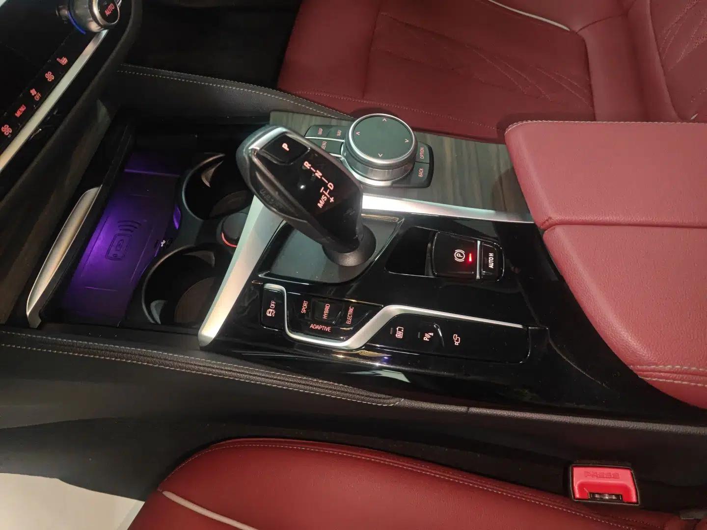 BMW 5 Series New Energy 2022 Updated Version 535Le Luxury Package — миниатюра 15