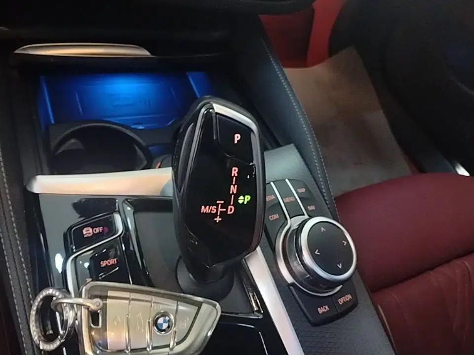 BMW 5 Series New Energy 2022 Second Facelift 535Le Pioneer Edition M Sport Package — миниатюра 16