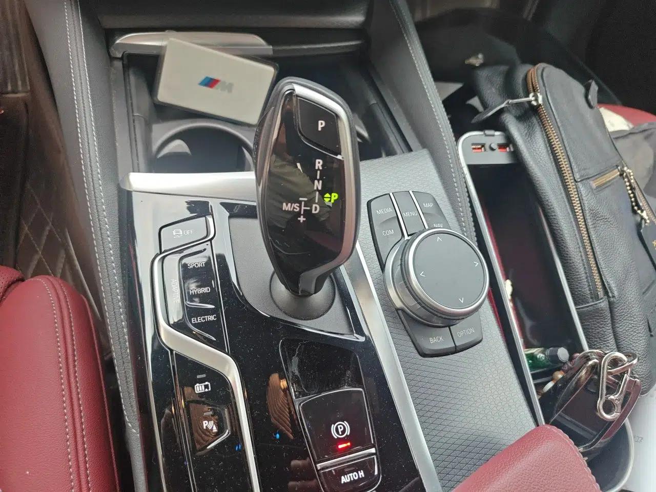 BMW 5 Series New Energy 2021 535Le Pioneer Edition M Sport Package — миниатюра 14