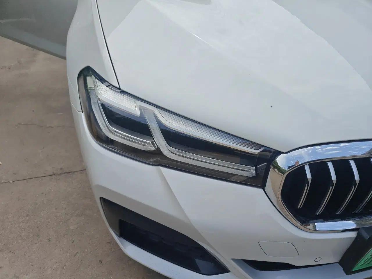 BMW 5 Series New Energy 2021 535Le Pioneer Edition M Sport Package — миниатюра 7
