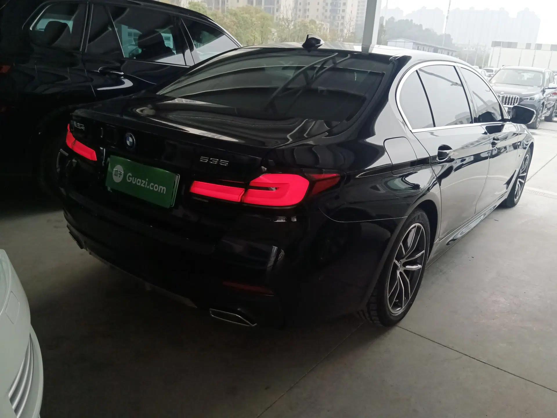 BMW 5 Series New Energy 2022 535Le M Sport Package — миниатюра 6