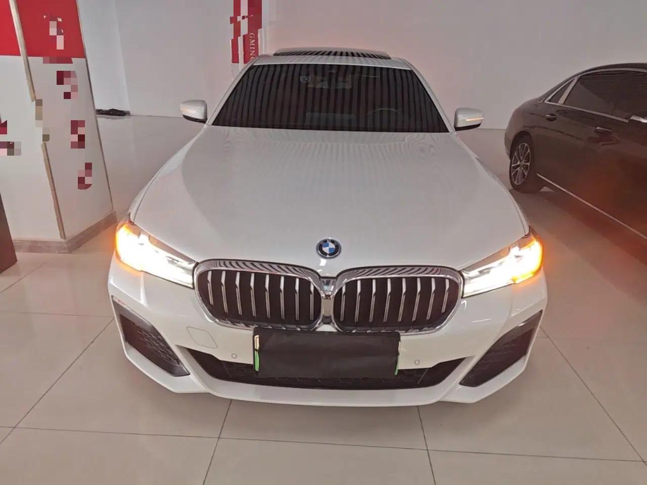 BMW 5 Series New Energy 2022 Second Facelift 535Le M Sport Package — миниатюра 2