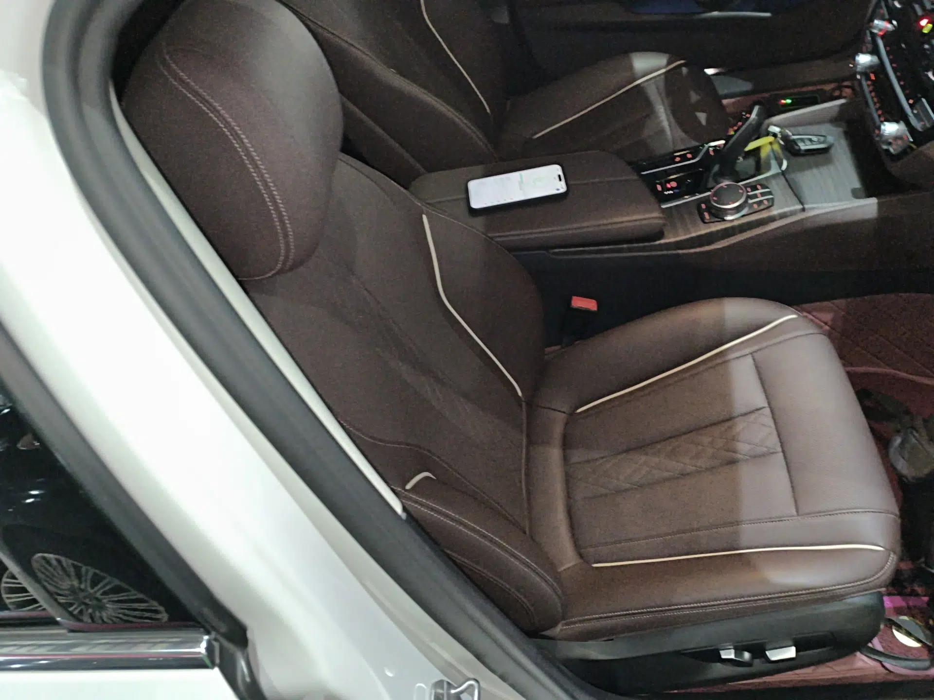 BMW 5 Series New Energy 2021 535Le Luxury Package — миниатюра 19