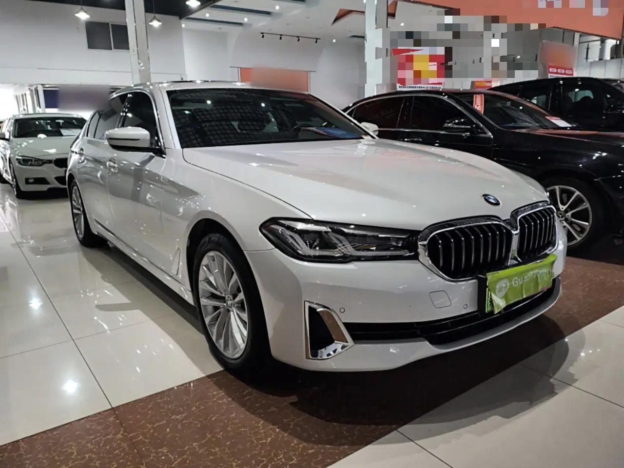 BMW 5 Series New Energy 2021 535Le Luxury Package — миниатюра 3