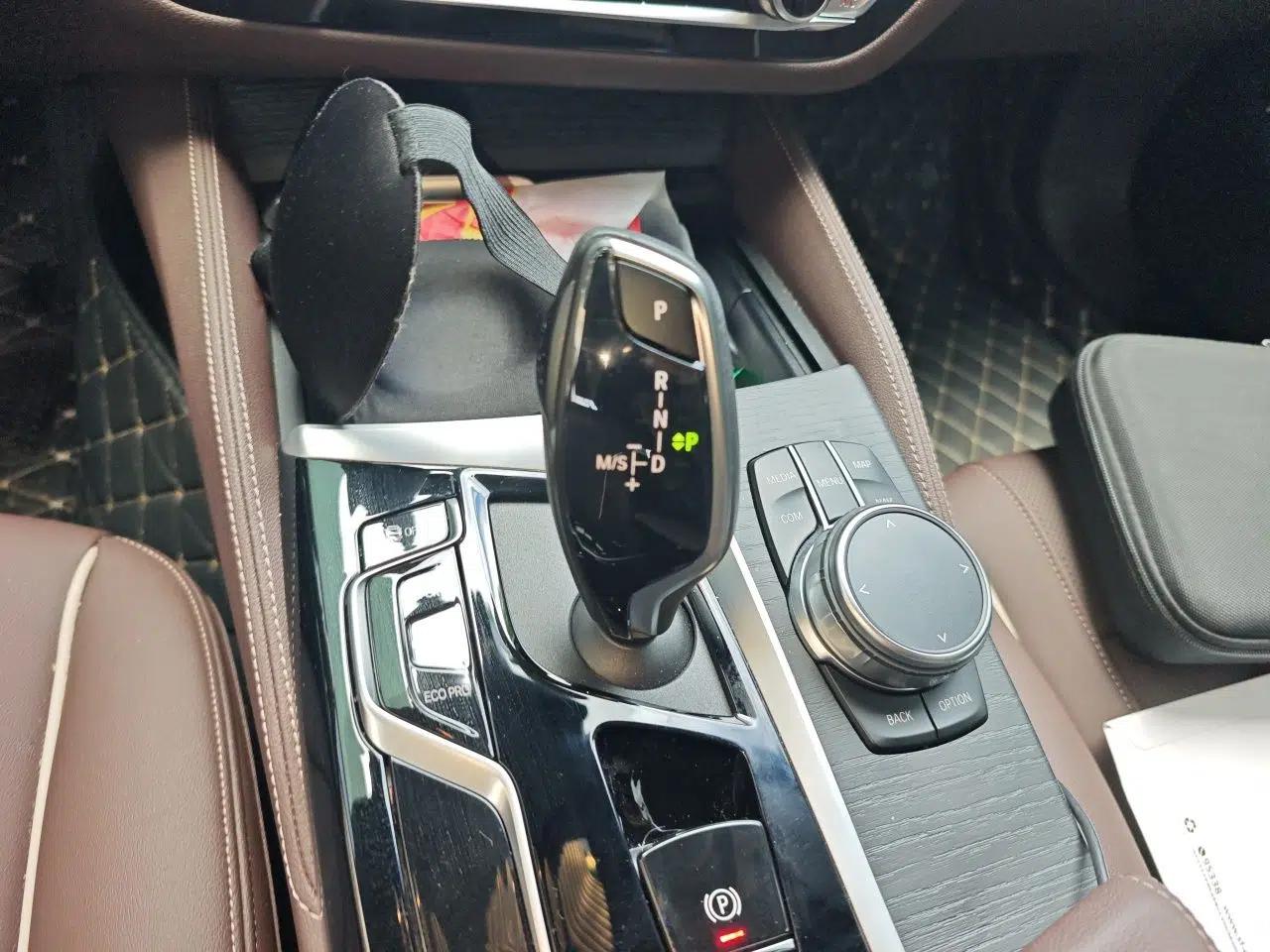 BMW 5 Series 2023 530Li Leading Model M Sport Package — миниатюра 14
