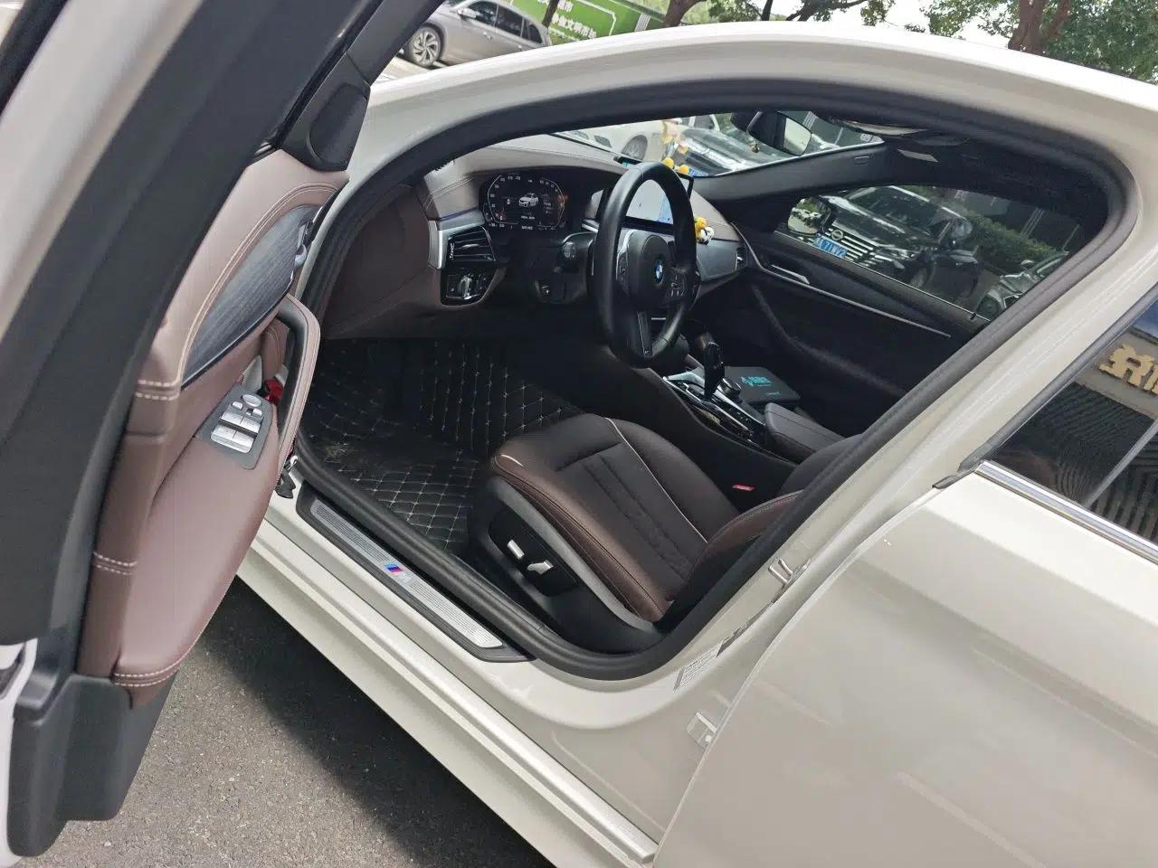 BMW 5 Series 2023 530Li Leading Model M Sport Package — миниатюра 16