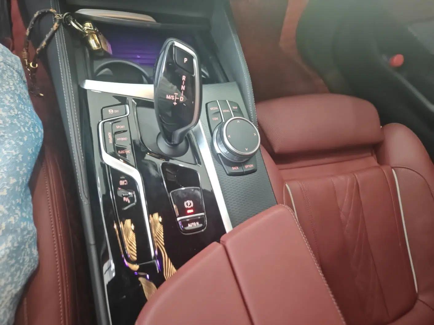 BMW 5 Series New Energy 2022 535Le Pioneer Edition M Sport Package — миниатюра 21