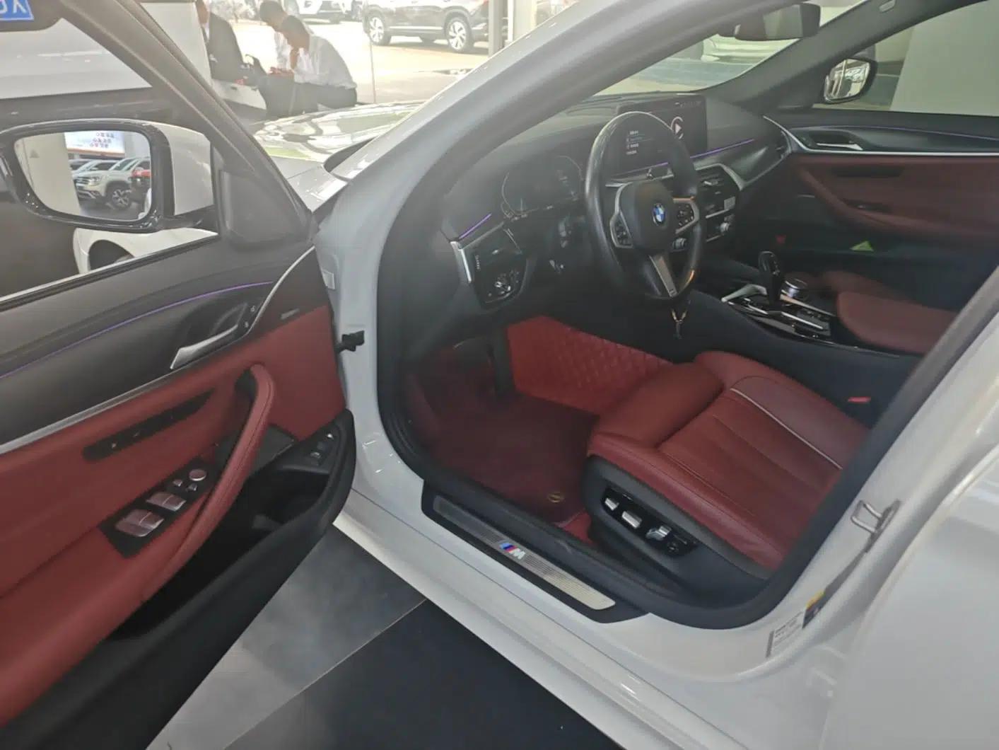 BMW 5 Series New Energy 2022 535Le Pioneer Edition M Sport Package — миниатюра 23