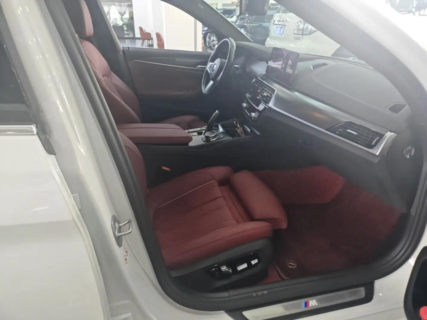 BMW 5 Series New Energy 2022 535Le Pioneer Edition M Sport Package — миниатюра 24