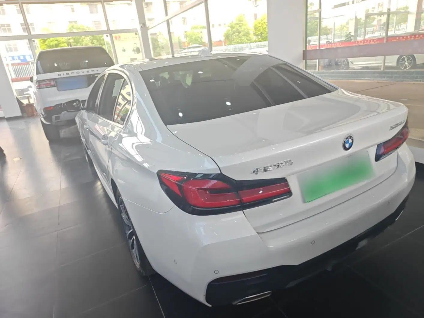 BMW 5 Series New Energy 2022 535Le Pioneer Edition M Sport Package — миниатюра 4