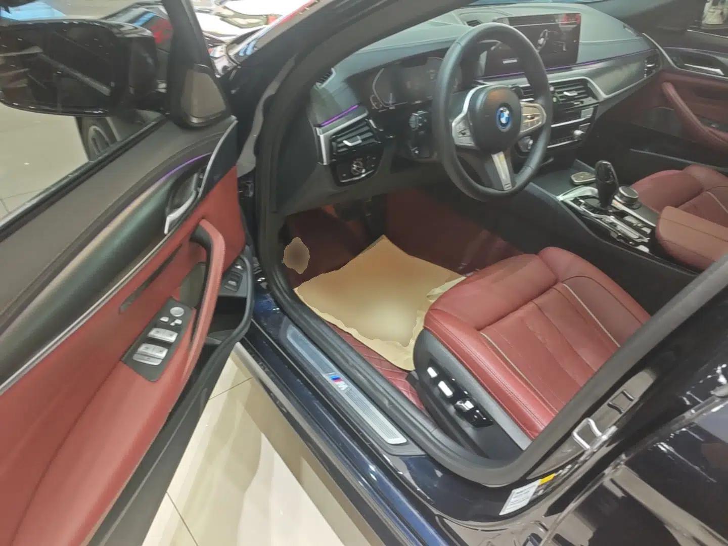 BMW 5 Series New Energy 2022 Restyled 535Le Pioneer Edition M Sport Package — миниатюра 18