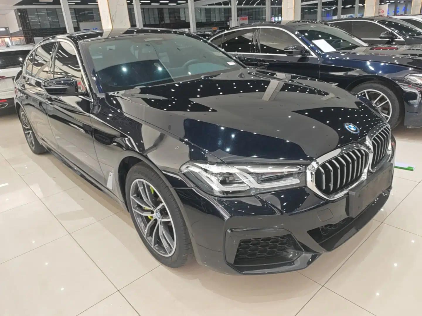 BMW 5 Series New Energy 2022 Restyled 535Le Pioneer Edition M Sport Package — миниатюра 3