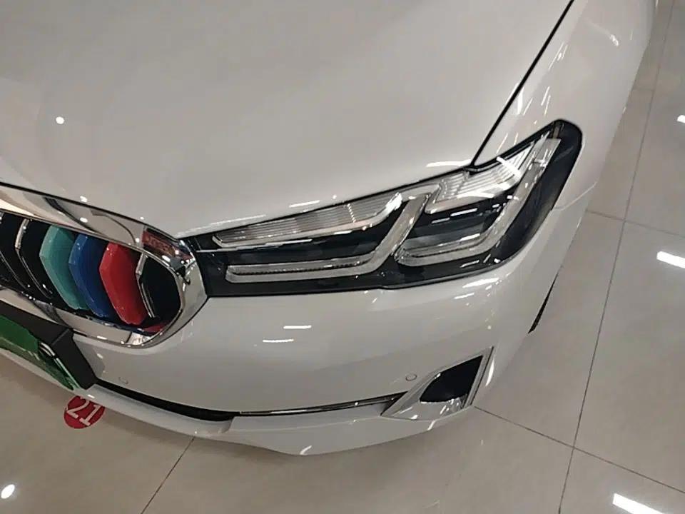 BMW 5 Series New Energy 2022 Updated Version 535Le Luxury Package — миниатюра 8