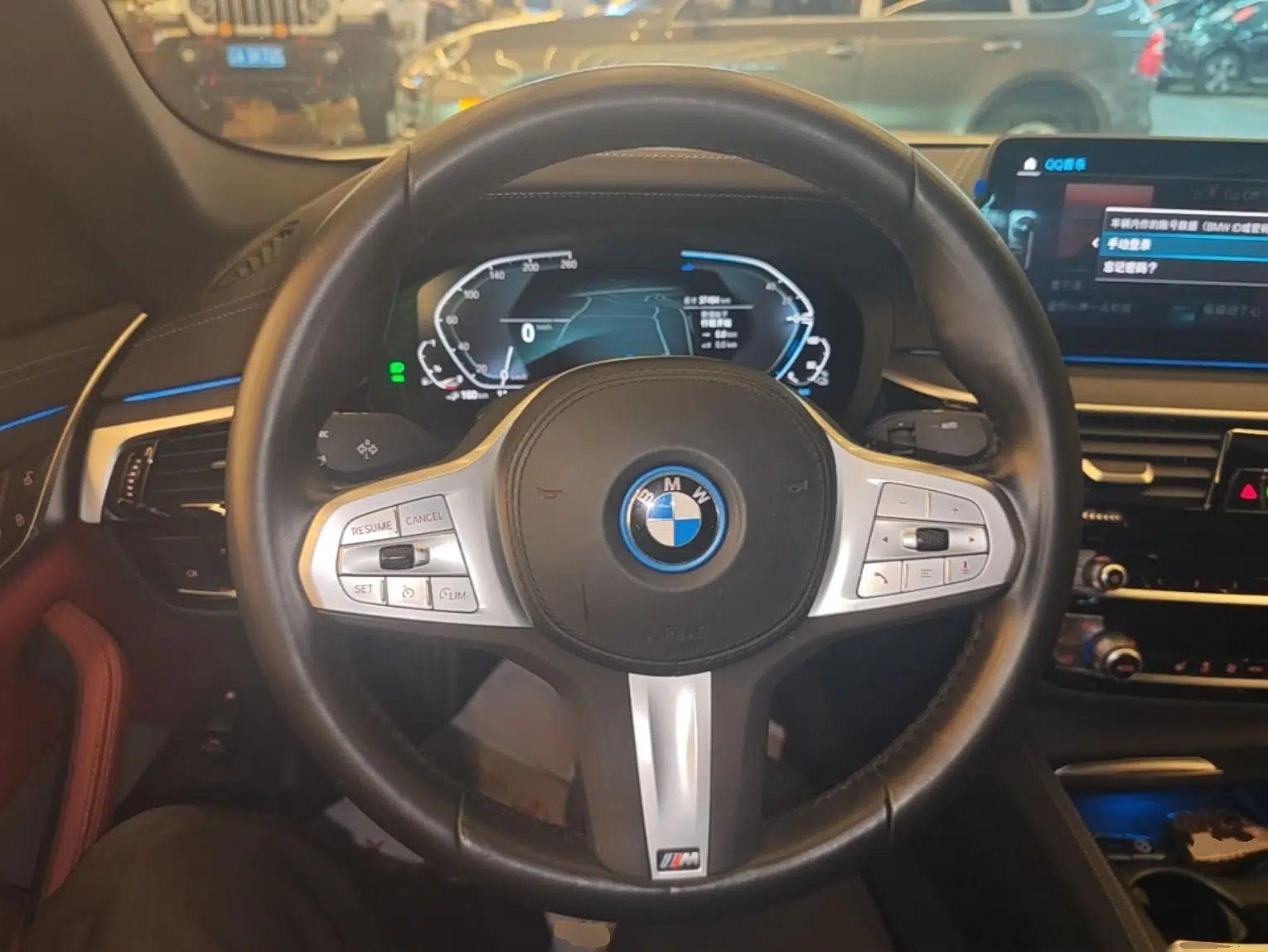 BMW 5 Series New Energy 2022 Second Facelift 535Le M Sport Package — миниатюра 13