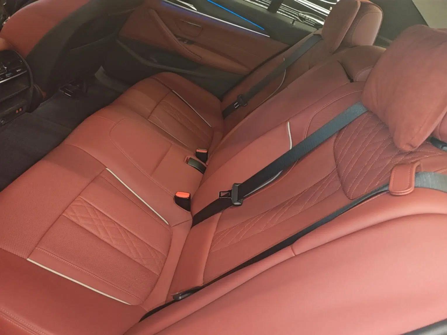 BMW 5 Series New Energy 2022 Second Facelift 535Le M Sport Package — миниатюра 20
