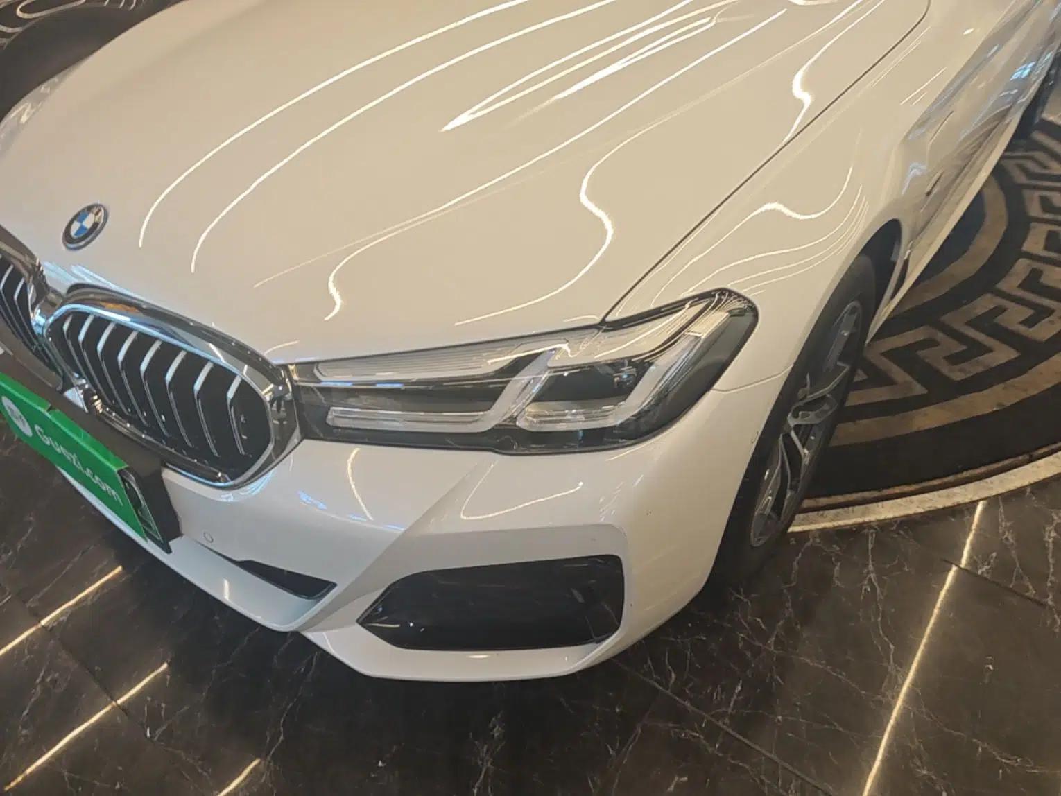 BMW 5 Series New Energy 2022 Second Facelift 535Le M Sport Package — миниатюра 8