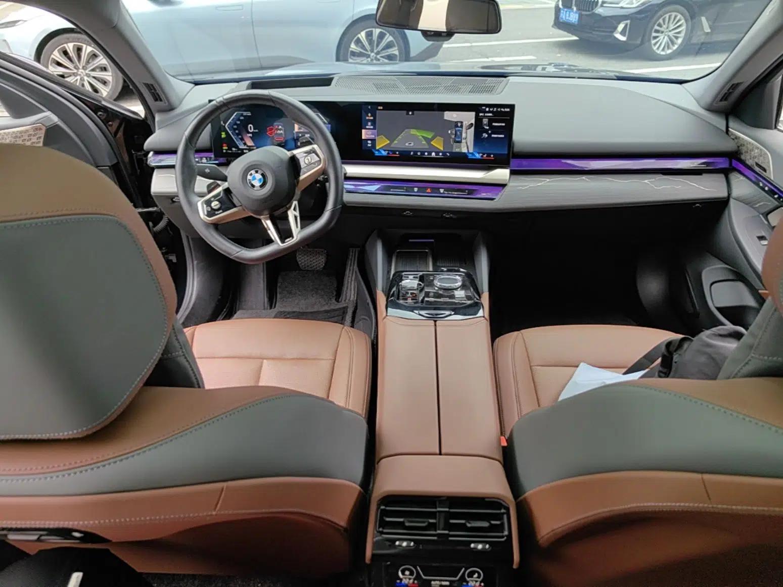 BMW 5 Series 2024 530Li Luxury Edition M Sport Package — миниатюра 12