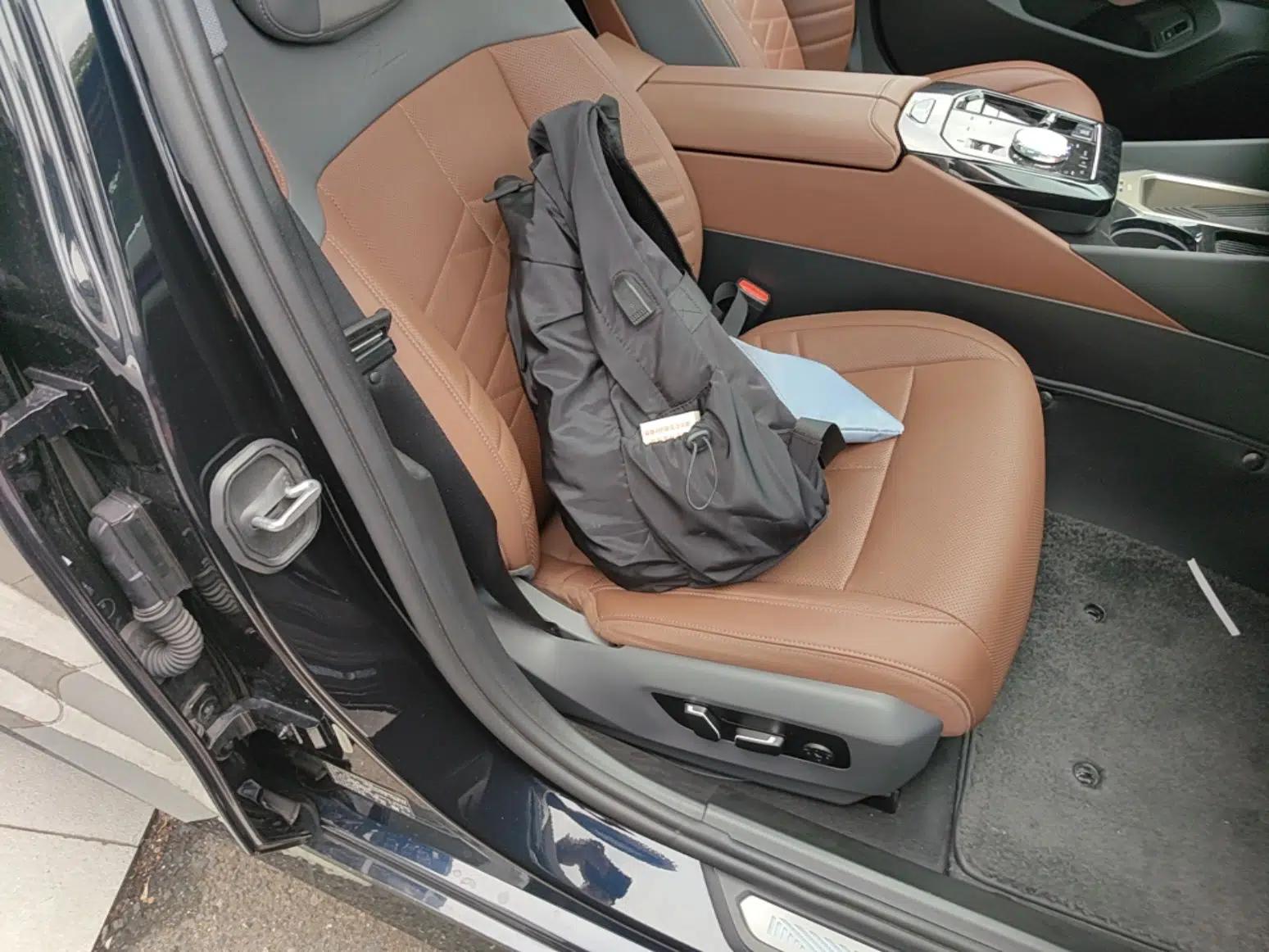 BMW 5 Series 2024 530Li Luxury Edition M Sport Package — миниатюра 19