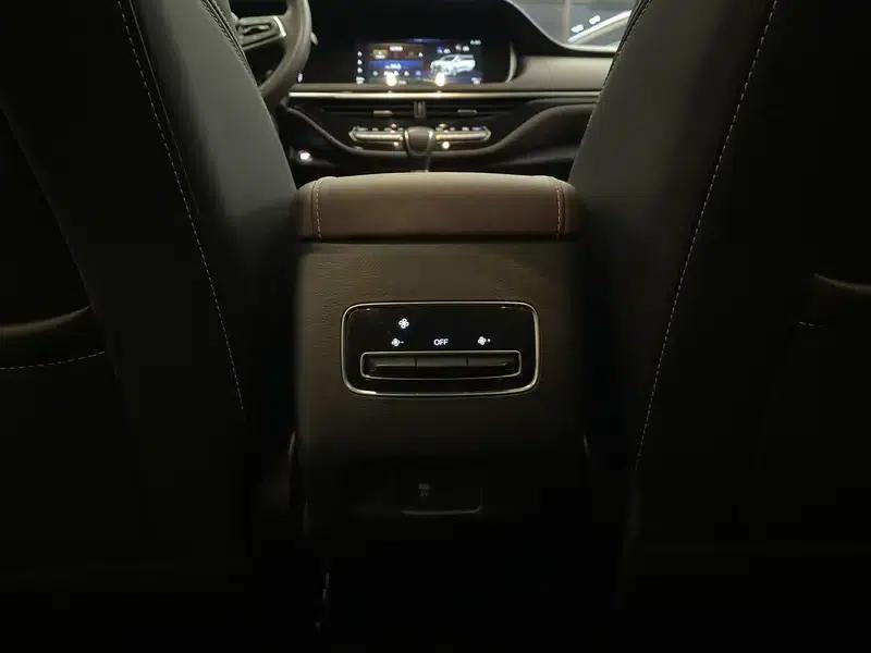 Trumpchi M6 2023 PRO 270T WDCT Luxury Edition — миниатюра 13